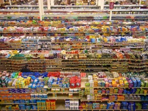 Andreas Gursky , Supermercado variedad, 1999
