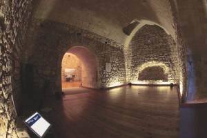 20120706-1496-Immateriale sonoro per autocorrelatore acustico_Castello Svevo Aragonese, Barletta, 2009 HD li